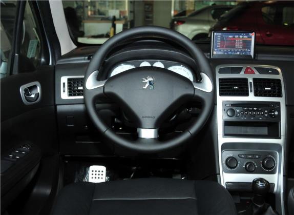 标致307 2012款 1.6L 手动CROSS 中控类   驾驶位