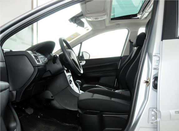 标致307 2013款 两厢 1.6L 自动舒适版 车厢座椅   前排空间