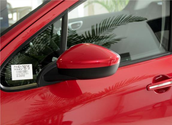 标致307 2013款 1.6L 自动CROSS 外观细节类   外后视镜