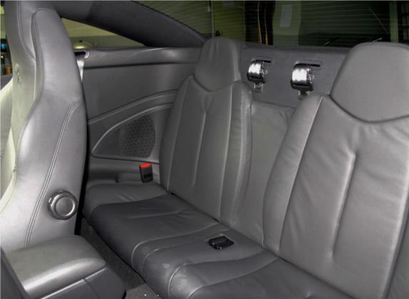 标致RCZ 2011款 1.6T 豪华运动型 车厢座椅   后排空间