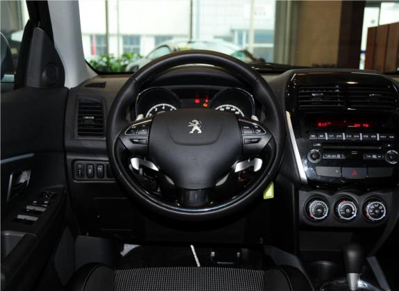 标致4008(进口) 2012款 2.0L 四驱时尚型 中控类   驾驶位