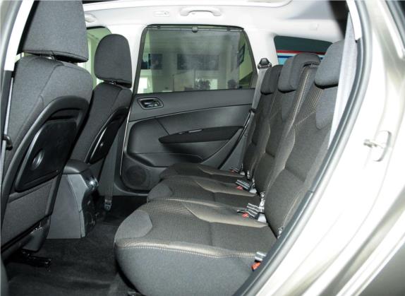 标致308(进口) 2013款 1.6T SW 时尚型 车厢座椅   后排空间