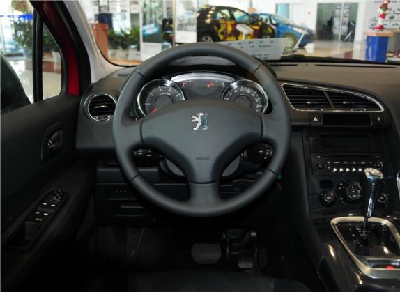标致3008(进口) 2011款 1.6T 豪华型 中控类   驾驶位