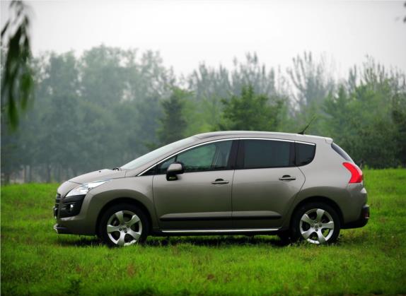 标致3008(进口) 2011款 1.6T 豪华型 外观   正侧