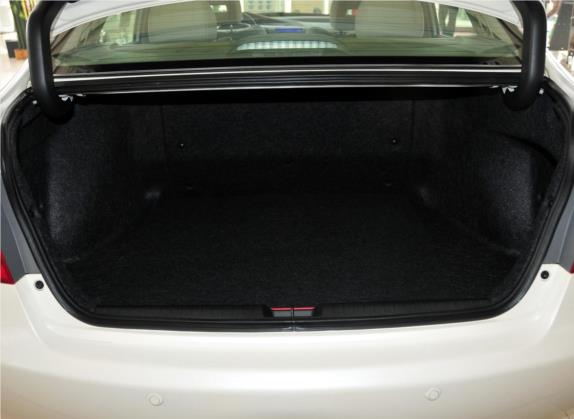 思域 2009款 1.3L 混合动力版 车厢座椅   后备厢