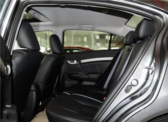 思域 2012款 1.8L 自动豪华版 车厢座椅   后排空间