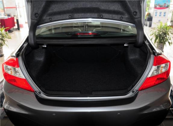 思域 2012款 1.8L 自动豪华版 车厢座椅   后备厢