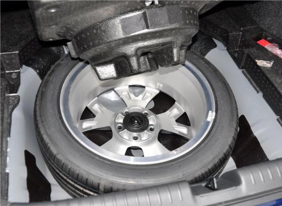 思域 2012款 2.0L 自动TYPE-S 其他细节类   备胎