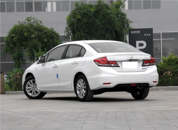 思域 2014款 1.8L 自动舒适版 外观   斜后