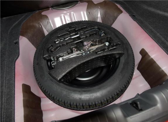 思域 2016款 1.8L 自动舒适版 其他细节类   备胎