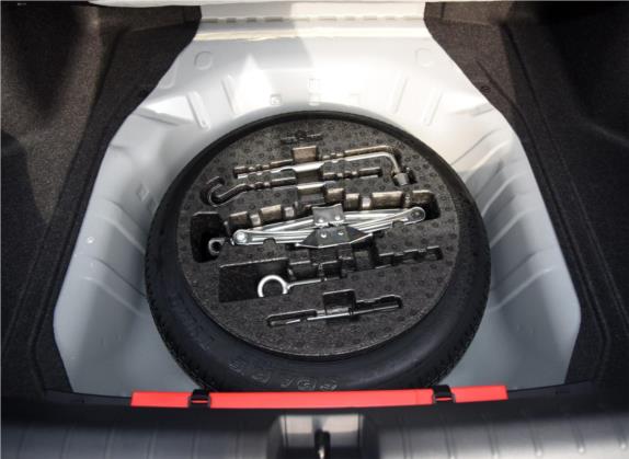 思域 2016款 220TURBO 手动豪华版 其他细节类   备胎