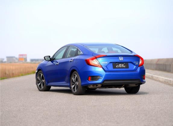 思域 2016款 220TURBO CVT尊耀版 外观   斜后