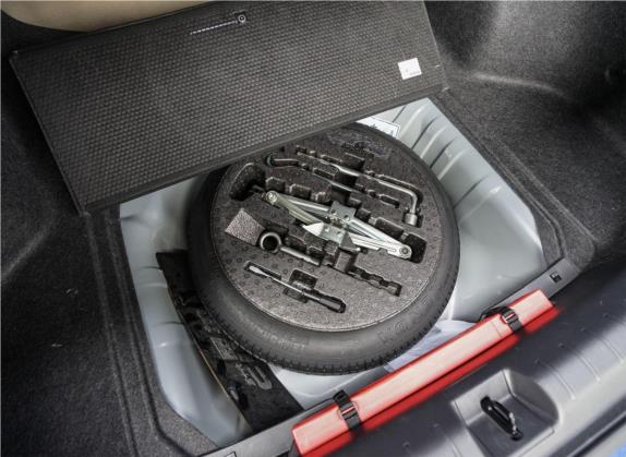 思域 2016款 180TURBO CVT舒适版 其他细节类   备胎