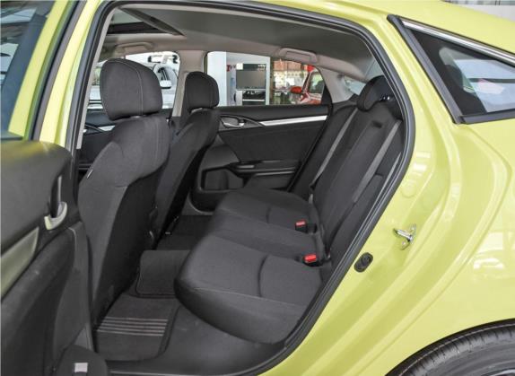 思域 2019款 220TURBO CVT燃动版 国V 车厢座椅   后排空间