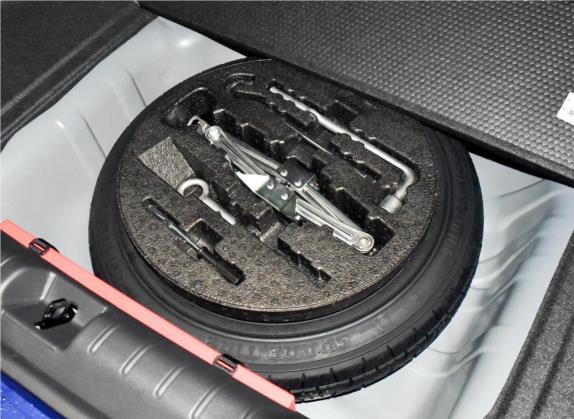 思域 2019款 180TURBO CVT尚动版 国VI 其他细节类   备胎