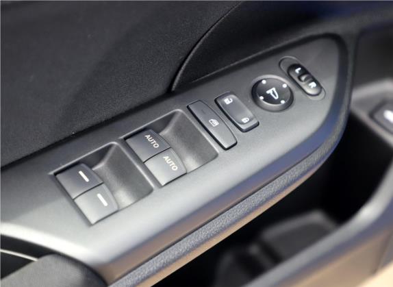 思域 2019款 220TURBO CVT劲动版 国VI 车厢座椅   门窗控制