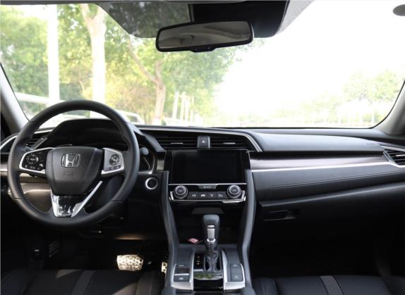 思域 2019款 220TURBO CVT燃擎版 国VI 中控类   中控全图