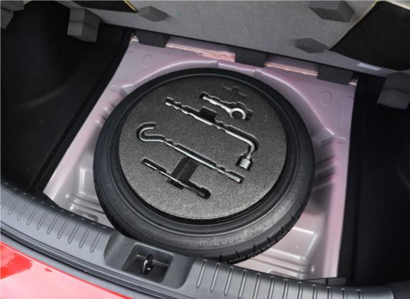 思域 2021款 HATCHBACK 220TURBO CVT劲擎控 其他细节类   备胎