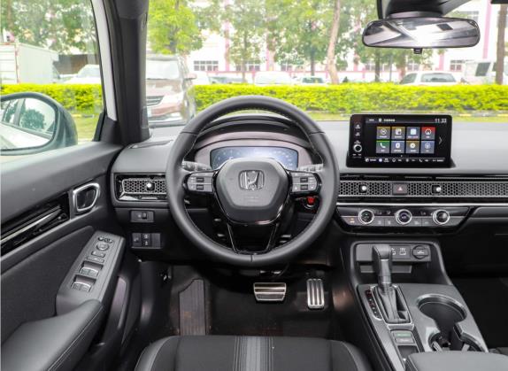 2023款 HATCHBACK 240TURBO CVT极锐版 中控类   驾驶位