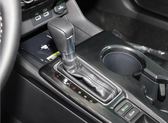 思域 2023款 240TURBO CVT劲控·C位客特别版 中控类   挡把