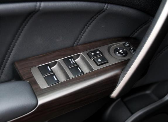 艾力绅 2012款 2.4L VTi豪华版 车厢座椅   门窗控制