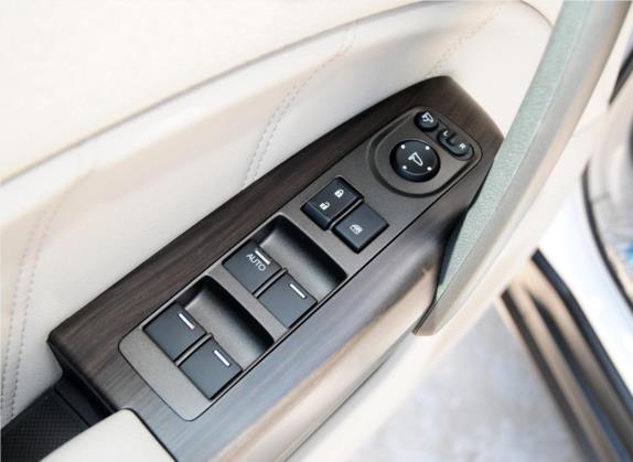 艾力绅 2012款 2.4L VTi-S尊贵版 车厢座椅   门窗控制
