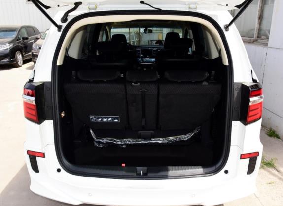 艾力绅 2016款 2.4L 经典版 车厢座椅   后备厢