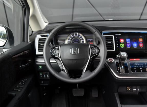 艾力绅 2016款 2.4L 舒适版 中控类   驾驶位