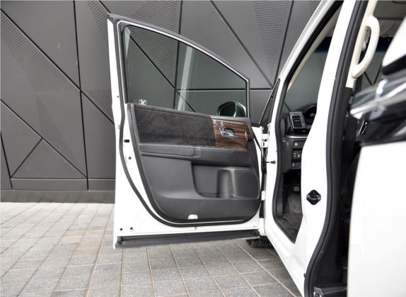艾力绅 2016款 2.4L 舒适版 车厢座椅   前门板