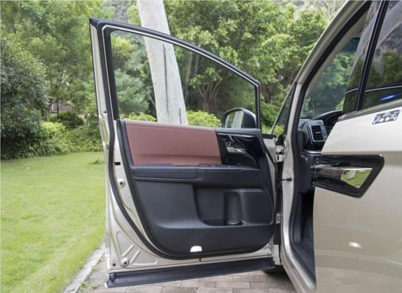 艾力绅 2019款 2.0L 混动至尊版 车厢座椅   前门板
