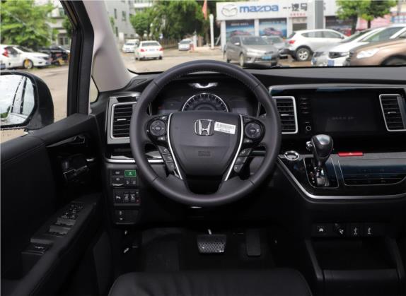 艾力绅 2019款 2.0L 混动豪华版 中控类   驾驶位