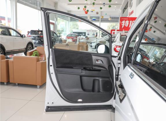 艾力绅 2022款 2.0L e:HEV 舒适版 车厢座椅   前门板