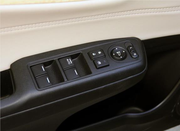 杰德 2013款 1.8L CVT豪华版 5座 车厢座椅   门窗控制