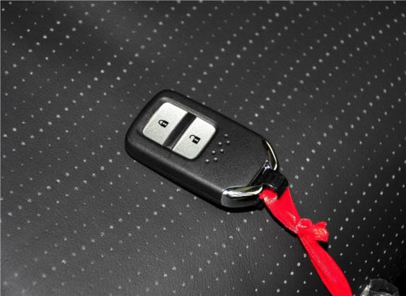 杰德 2014款 1.8L CVT豪华版 5座 其他细节类   钥匙