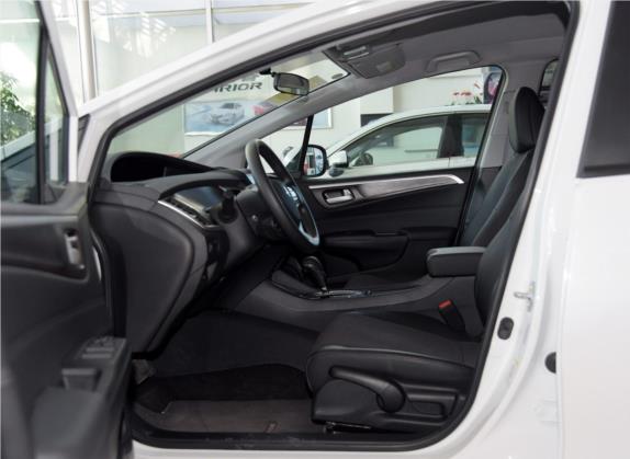 杰德 2016款 1.8L 自动舒适版 5座 车厢座椅   前排空间