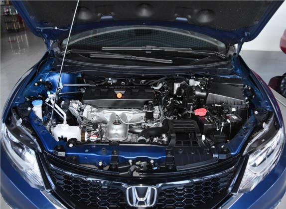 杰德 2016款 1.8L 自动舒适精英版 5座 其他细节类   发动机舱