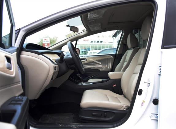 杰德 2016款 1.8L CVT豪华版 5座 车厢座椅   前排空间