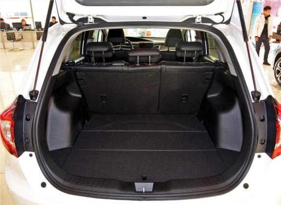 杰德 2016款 1.8L CVT豪华尊享版 5座 车厢座椅   后备厢