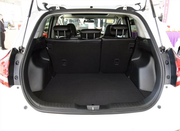 杰德 2017款 210TURBO CVT风尚版 5座 车厢座椅   后备厢
