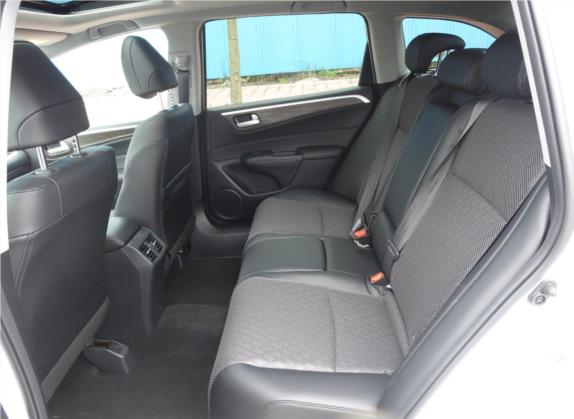 杰德 2017款 1.8L 自动舒适版 5座 车厢座椅   后排空间