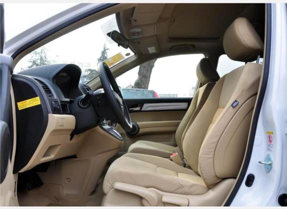 本田CR-V 2010款 2.0L 自动四驱经典版 车厢座椅   前排空间