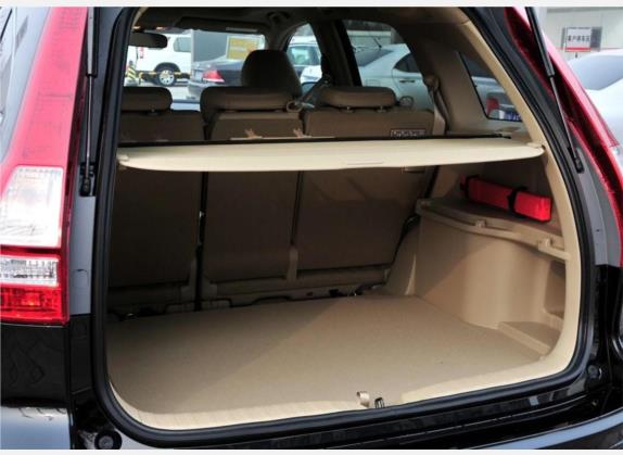 本田CR-V 2010款 2.4L 自动四驱豪华版 车厢座椅   后备厢