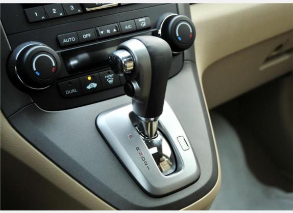 本田CR-V 2010款 2.4L 自动四驱豪华版 中控类   挡把