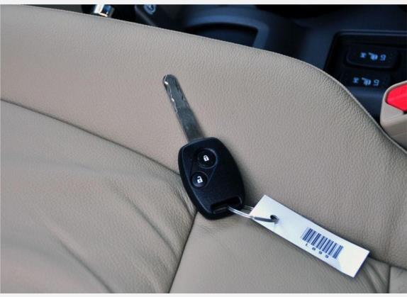 本田CR-V 2010款 2.4L 自动四驱尊贵版 其他细节类   钥匙