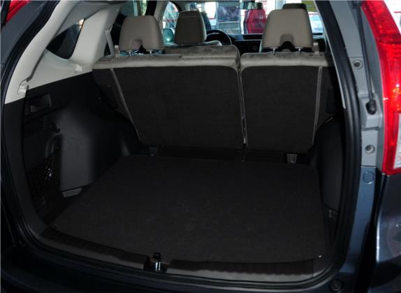 本田CR-V 2012款 2.0L 四驱经典版 车厢座椅   后备厢