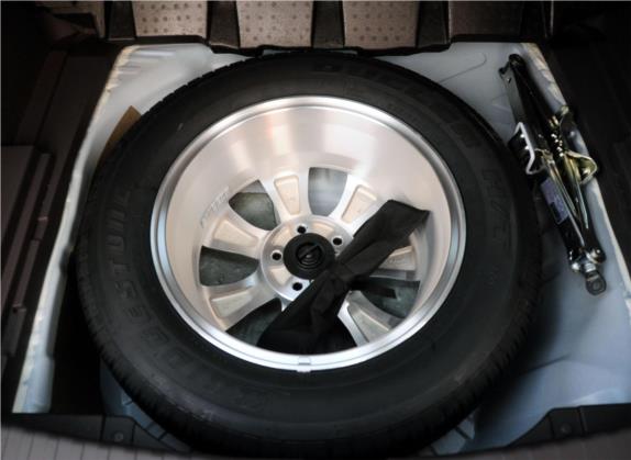本田CR-V 2012款 2.0L 两驱都市版 其他细节类   备胎