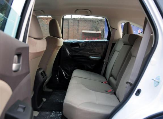 本田CR-V 2012款 2.0L 两驱都市版 车厢座椅   后排空间
