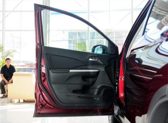 本田CR-V 2012款 2.4L 四驱尊贵版 车厢座椅   前门板