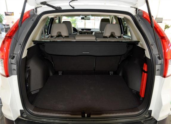 本田CR-V 2013款 2.4L 四驱豪华版 车厢座椅   后备厢