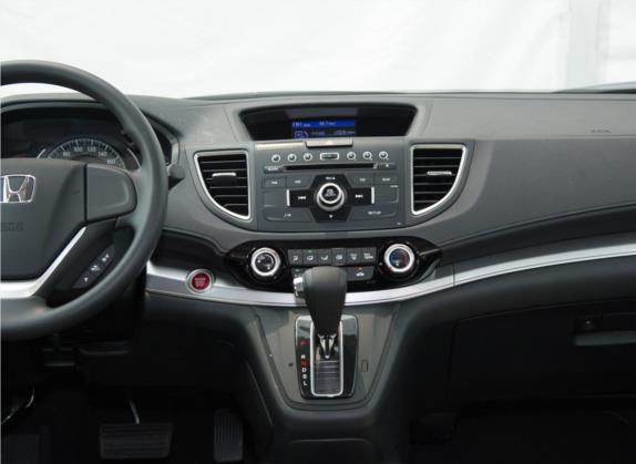 本田CR-V 2015款 2.0L 四驱风尚版 中控类   中控台